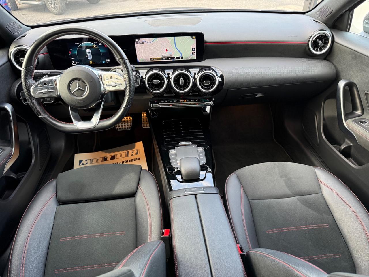 MERCEDES A 180 d PREMIUM PACK AMG Automatica