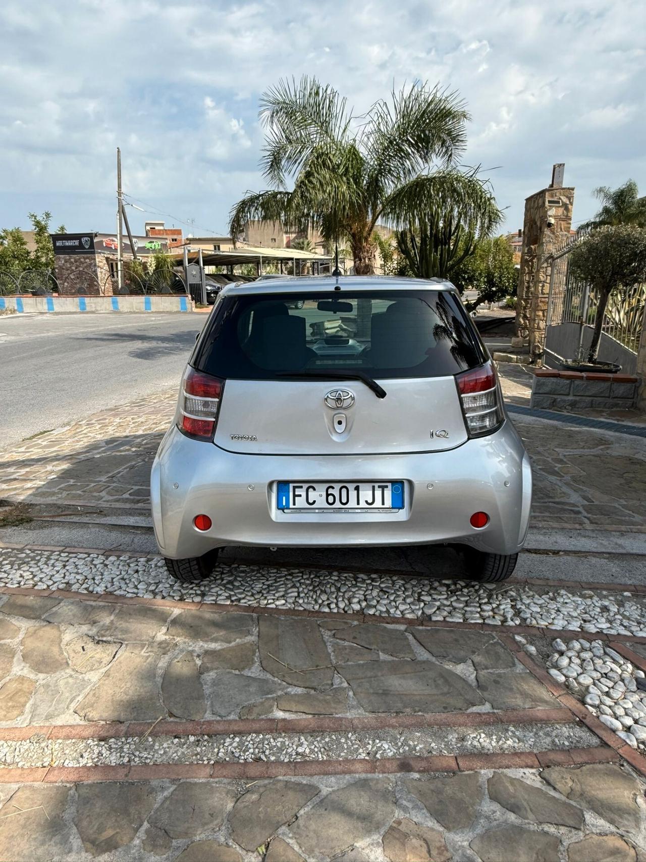 Toyota Aygo 1.0 VVT-i 69 CV 3 porte x-cool