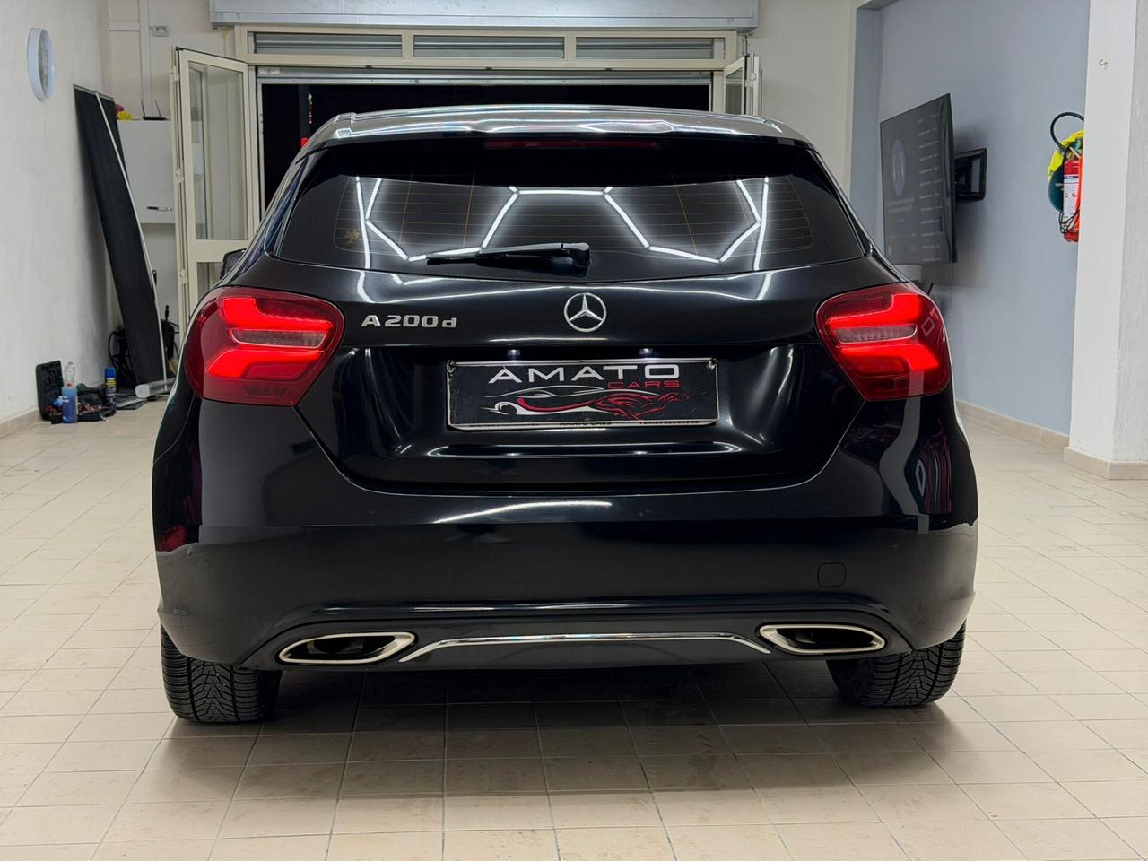 Mercedes-benz A 200 d Premium