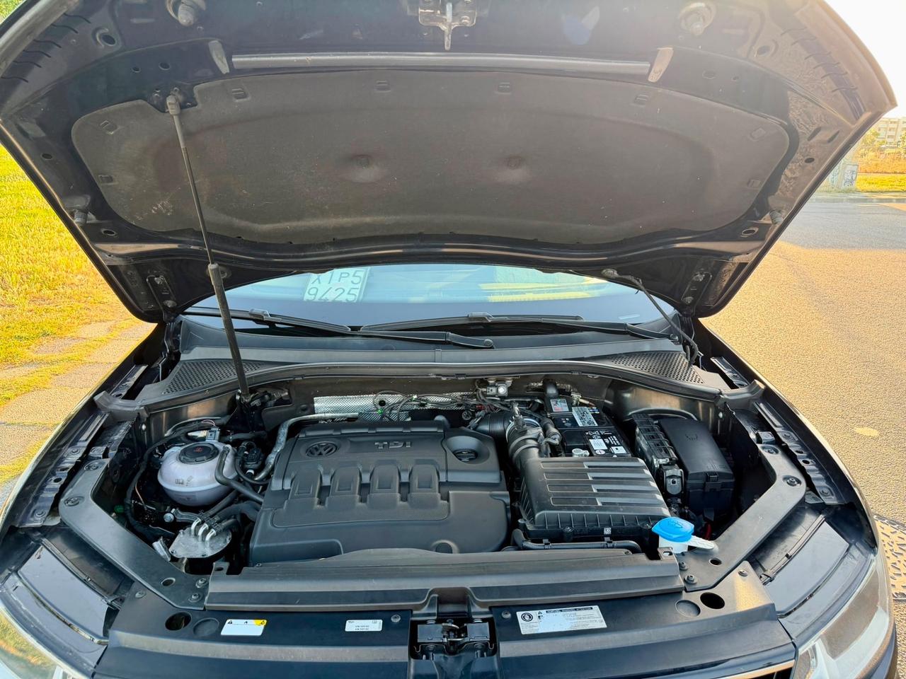 Volkswagen Tiguan Allspace Diesel-Automatica- 4X4