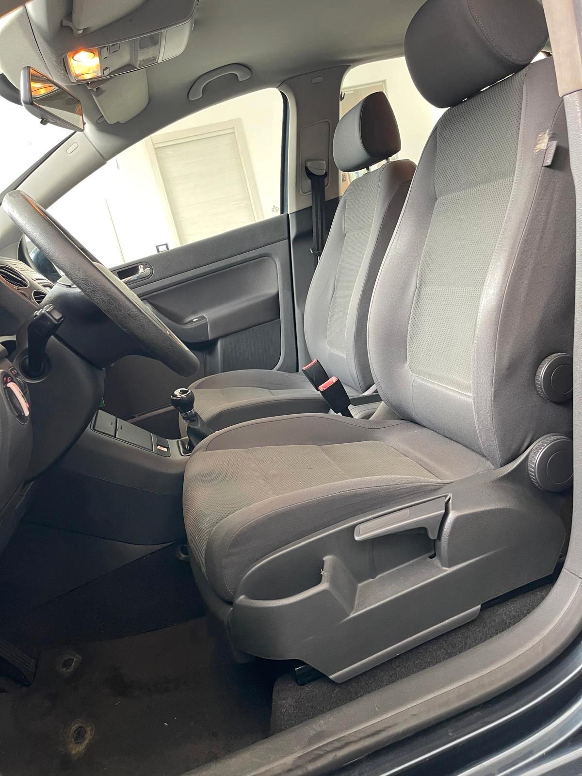 Volkswagen Golf Plus 1.6 16V FSI Comfortline