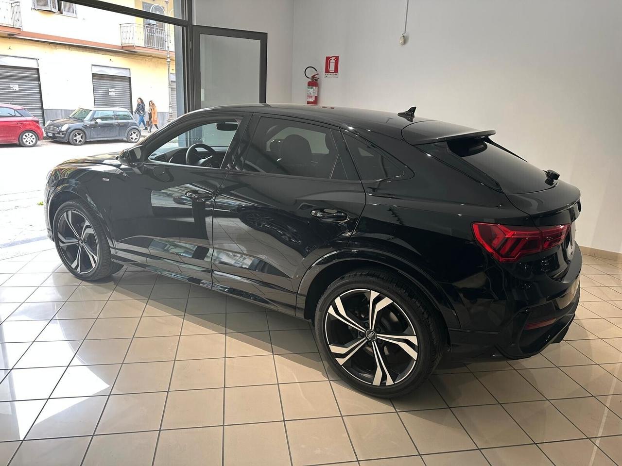 Audi Q3 Sportback Black line edition 35 TDI S-tronic