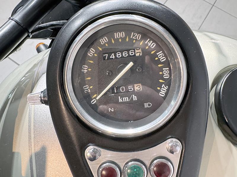 Kawasaki VN 800
