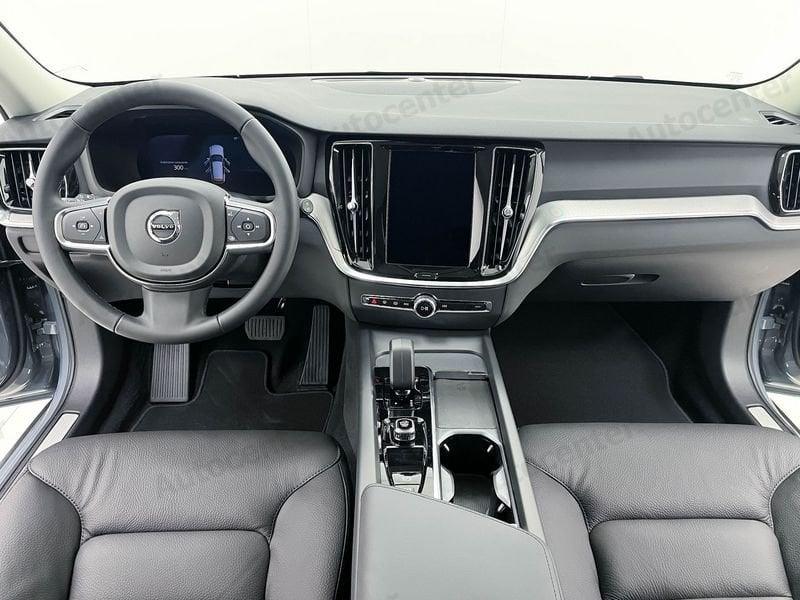 Volvo V60 B3 (b) automatico Core