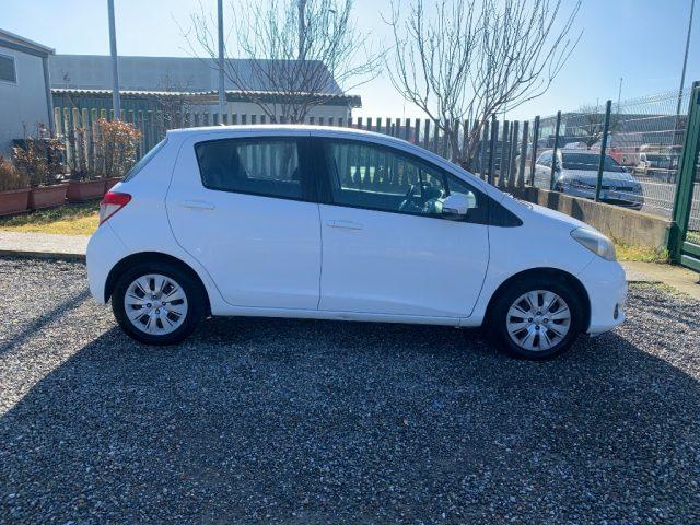 TOYOTA Yaris 1.0 5 porte Active