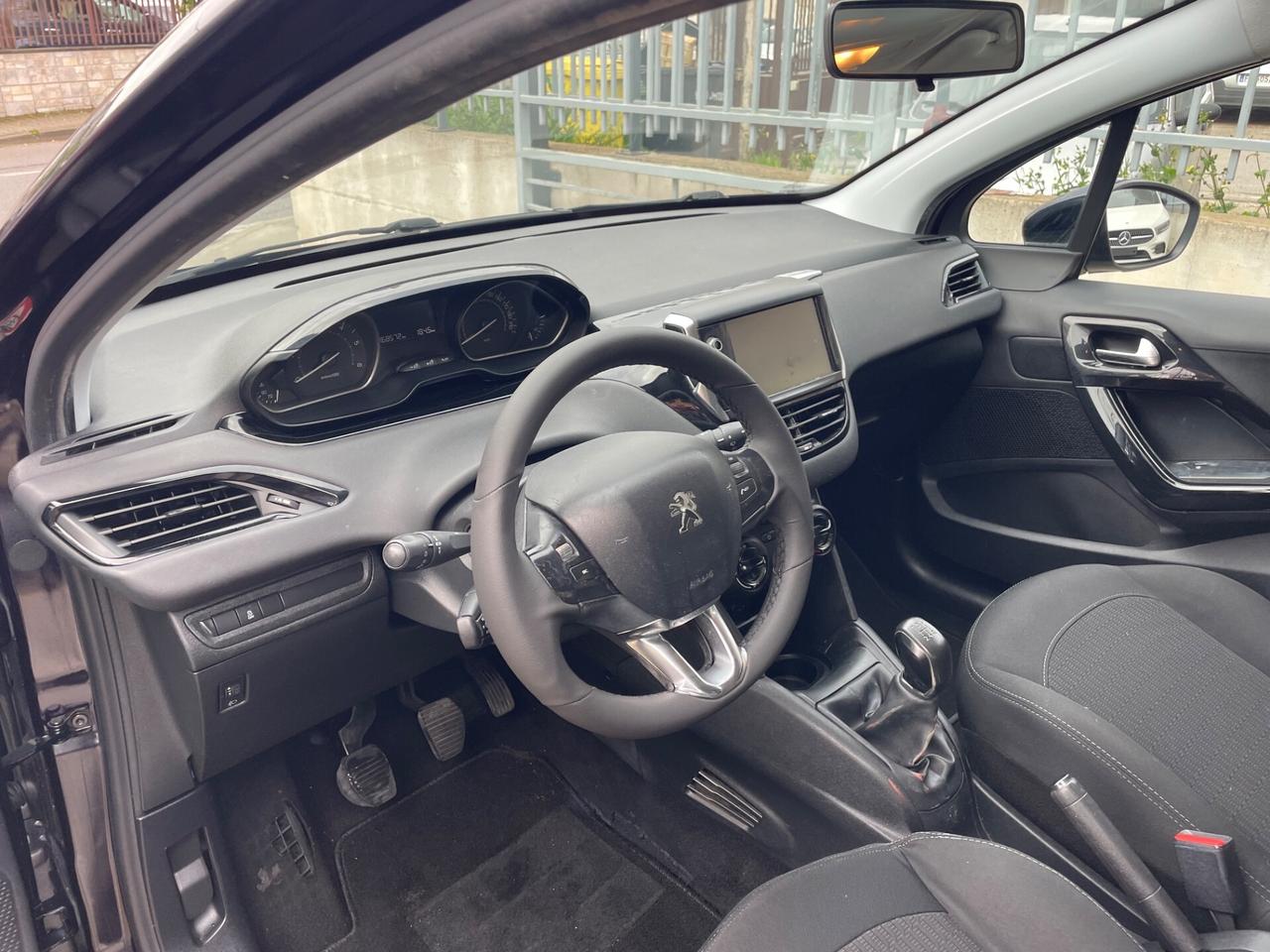 Peugeot 208 BlueHDi 75 5 porte Allure