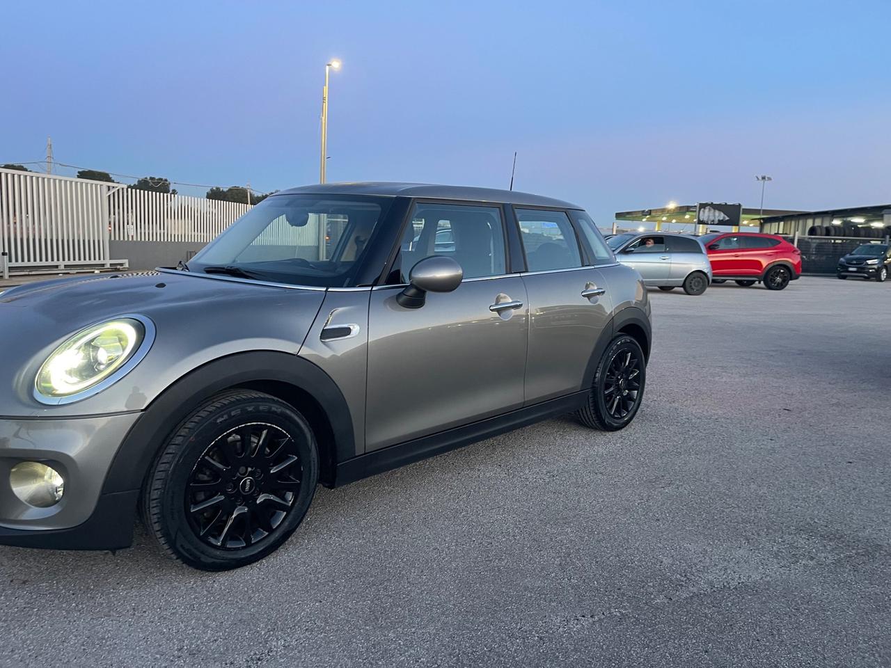 MINI 1.5 D 5 porte 95CV BAKER STREET FUL LED MY20