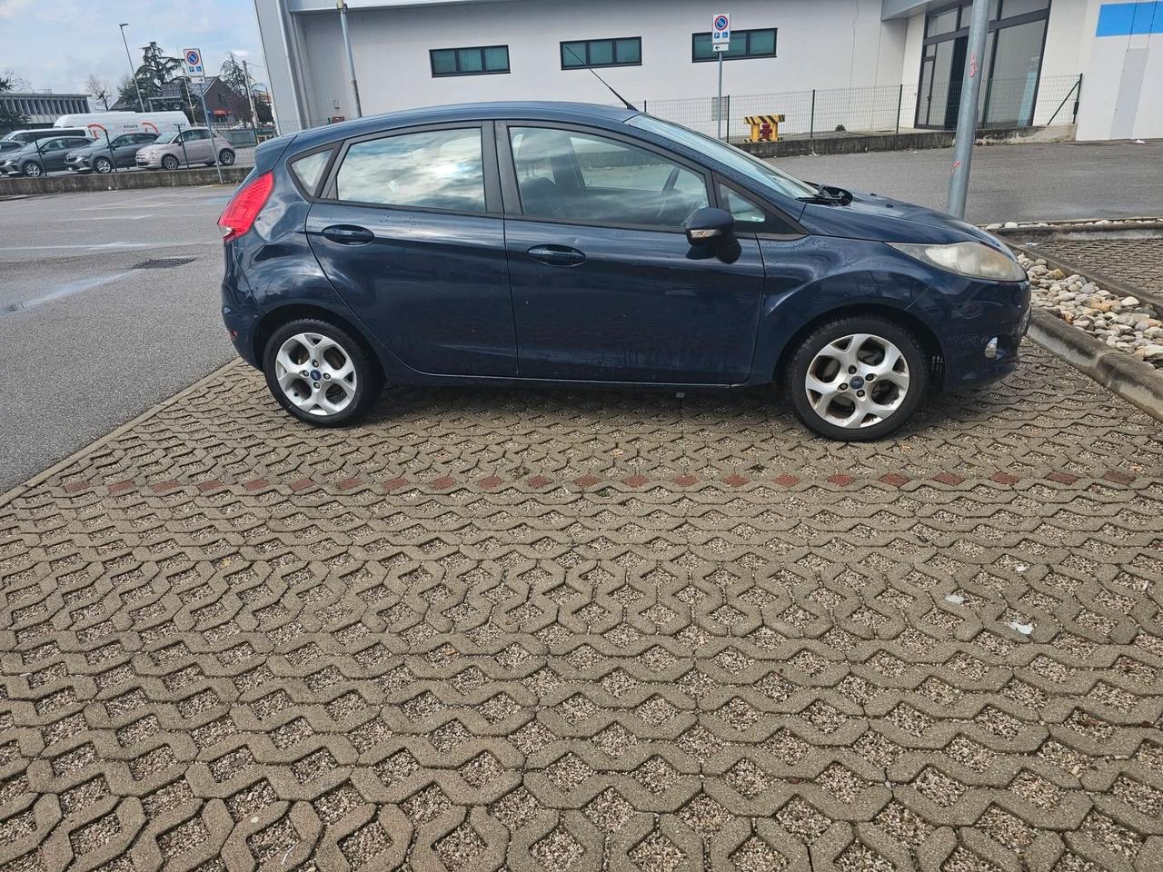 Ford Fiesta 1.2 82CV 3 porte Titanium