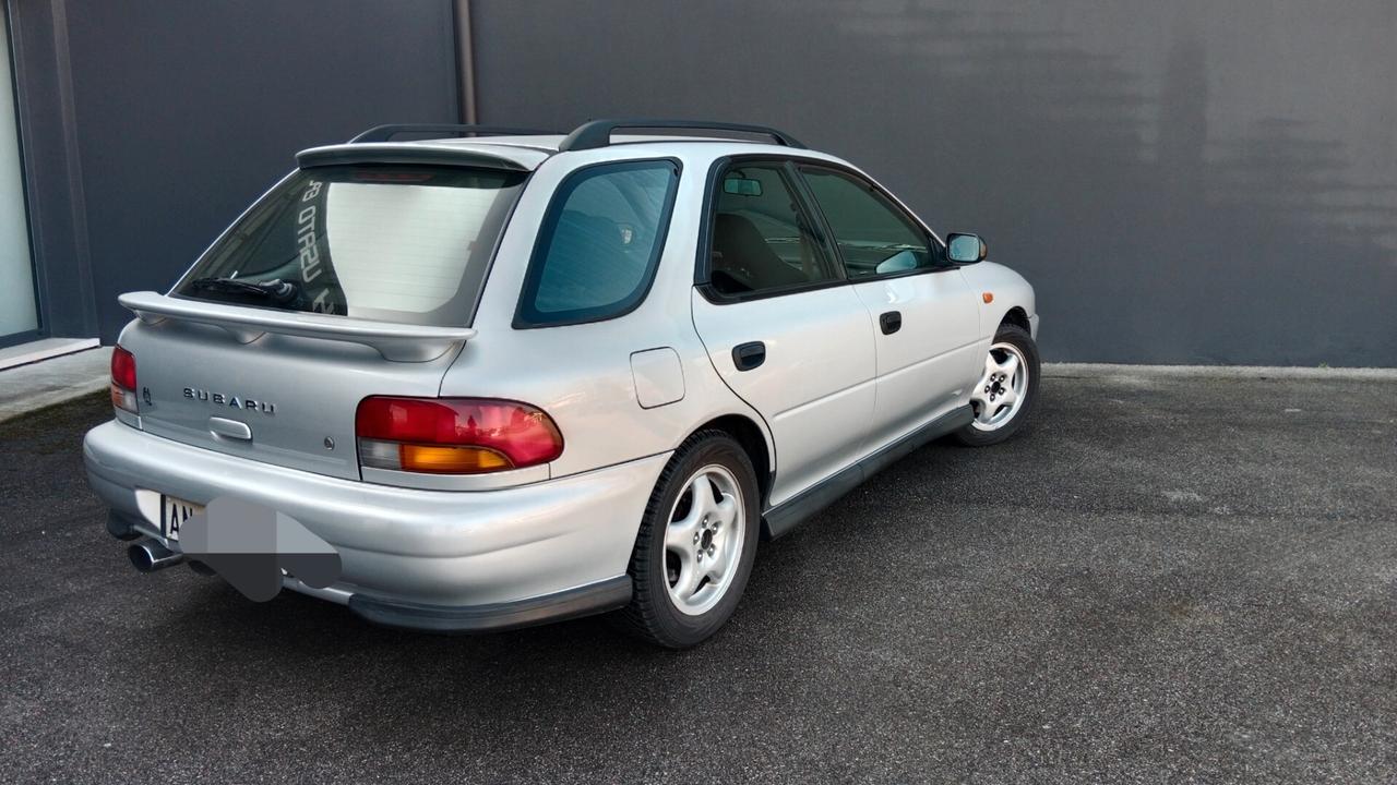 Subaru Impreza 2.0 Turbo GT C. Wagon 4WD GT