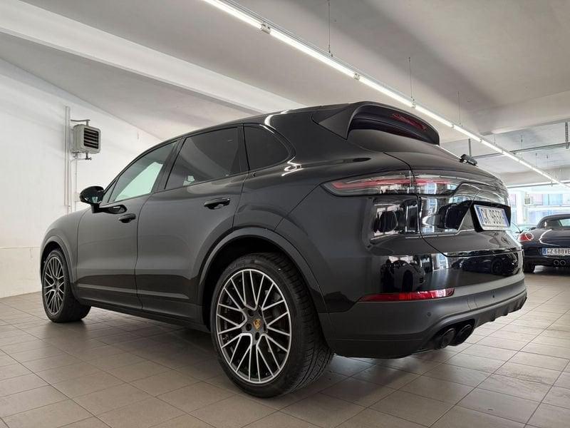 Porsche Cayenne 3.0 V6