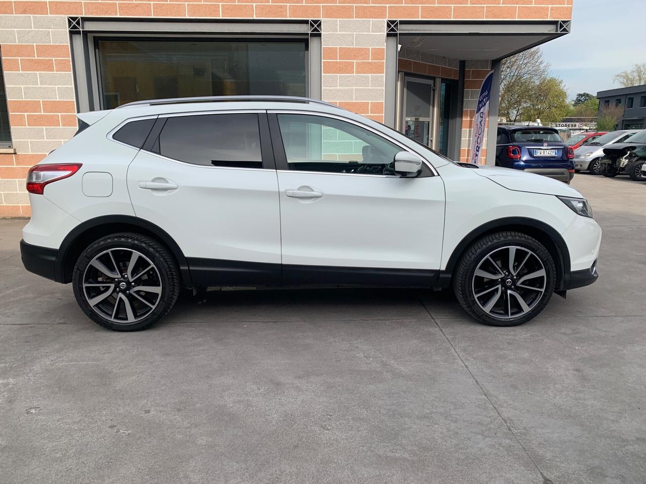 Nissan Qashqai 1.6 dCi DPF Tekna