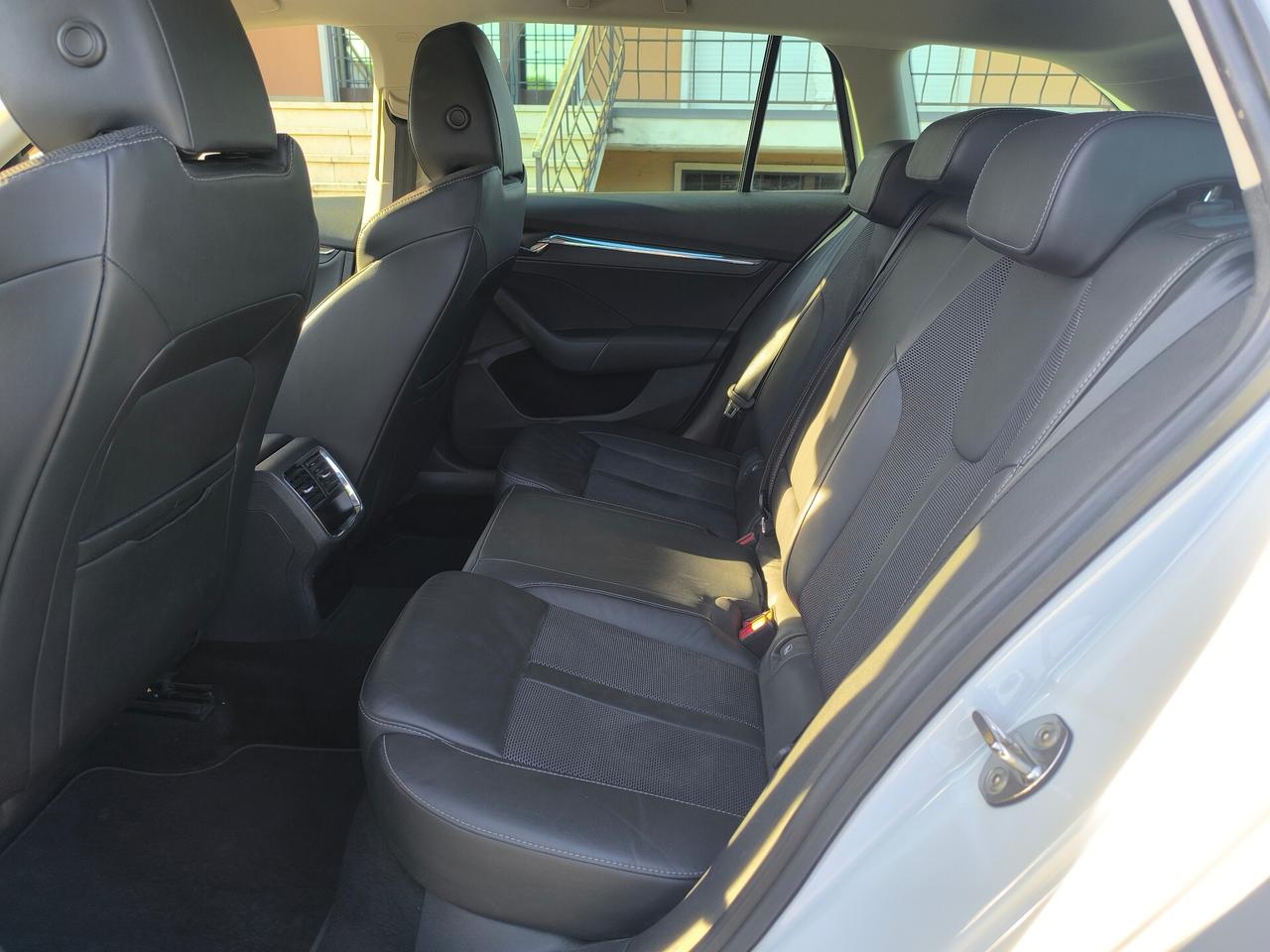 Skoda Octavia 2.0 TDI EVO SCR 150 CV DSG Wagon Style