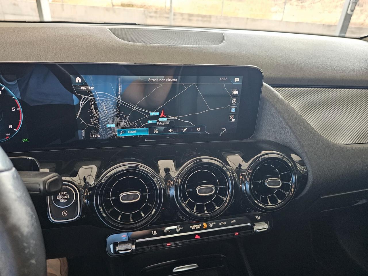 MERCEDES GLA 180 MERCEDES CDI BUSINESS 09/2020