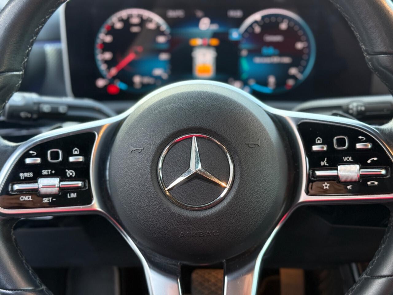Mercedes-benz CLA 200 Shooting Brake Premium 4matic auto