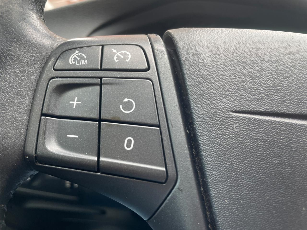 Volvo V40 SERVICE COMPLETO - AUTOMATICO