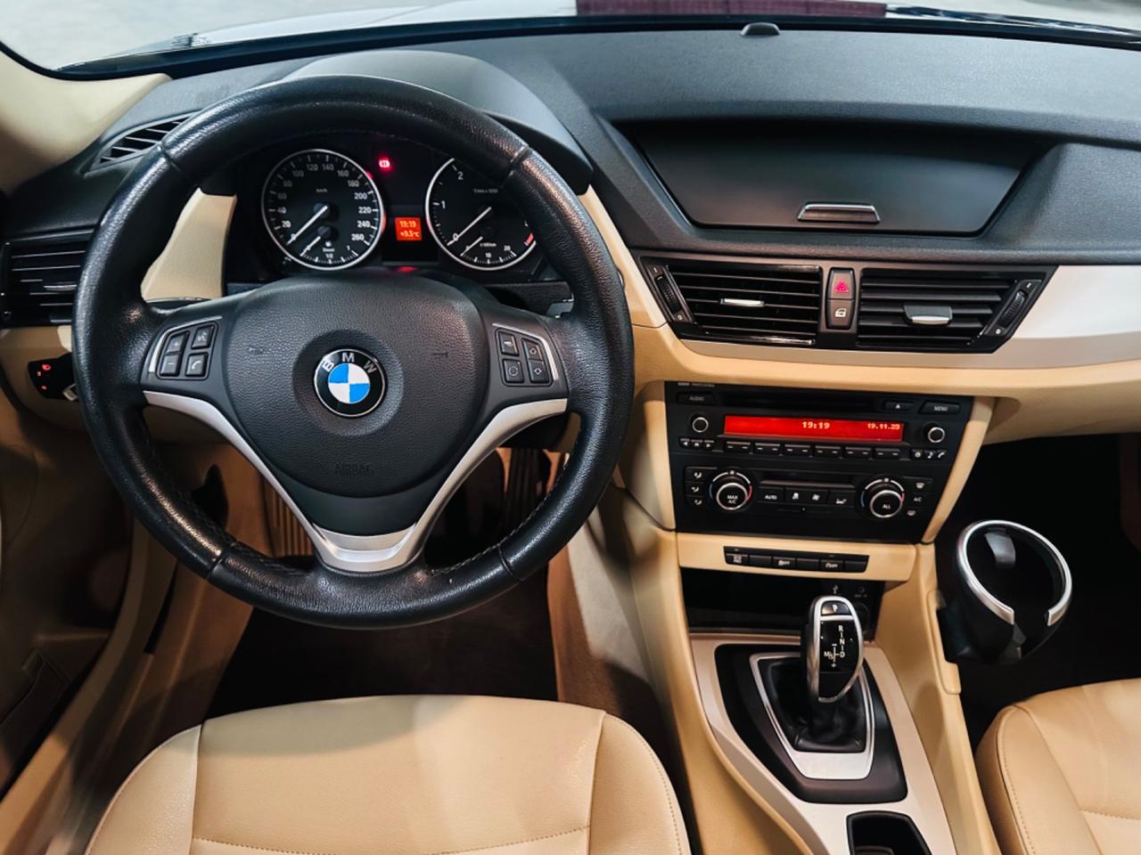 Bmw X1 sDrive18d X Line