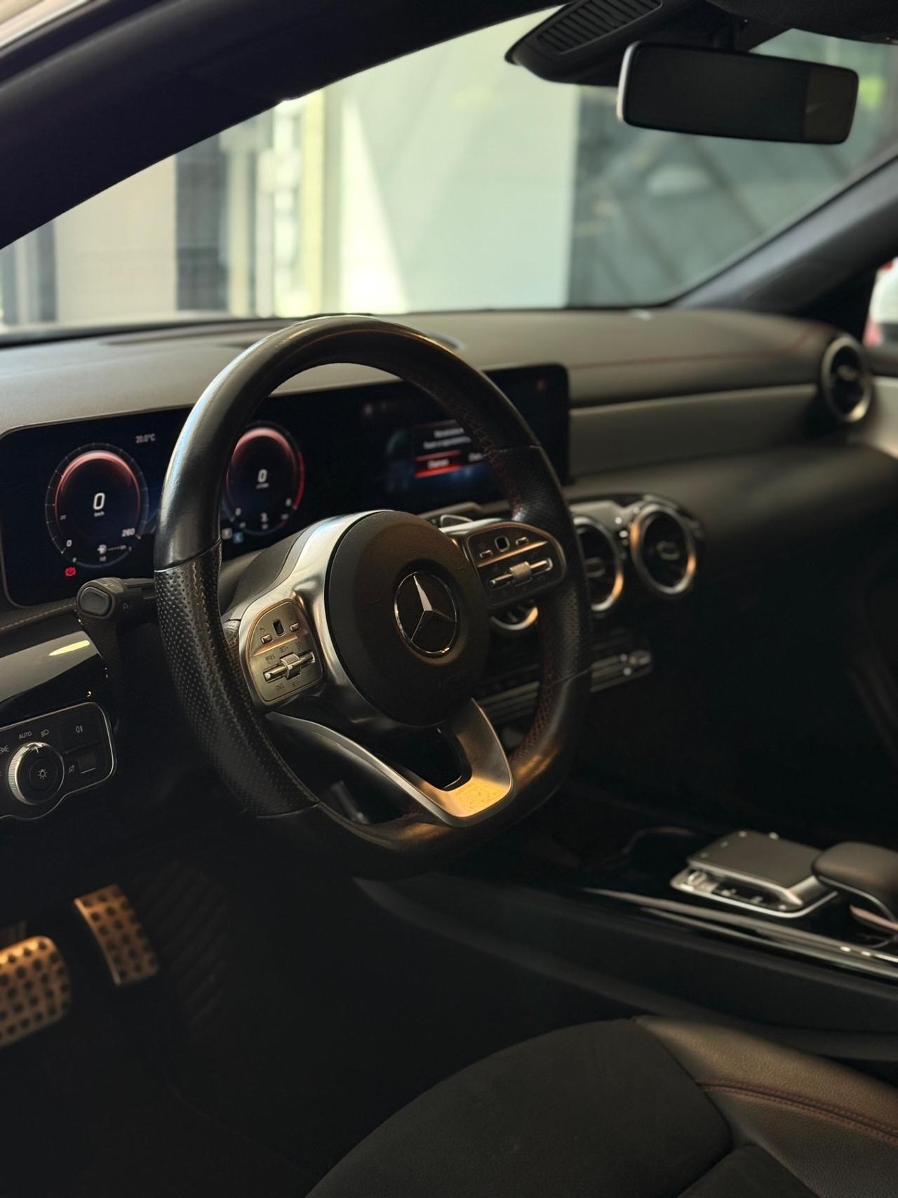 Mercedes-benz CLA 180 d Automatic Premium