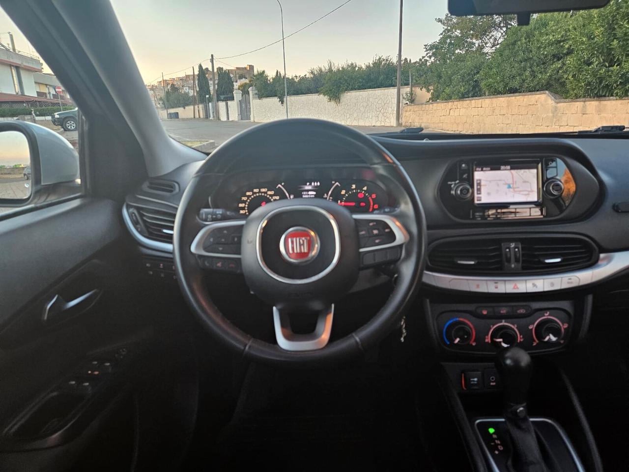 Fiat Tipo 5P SW 1.6 mtj 120cv AUTOMATICA NAVI