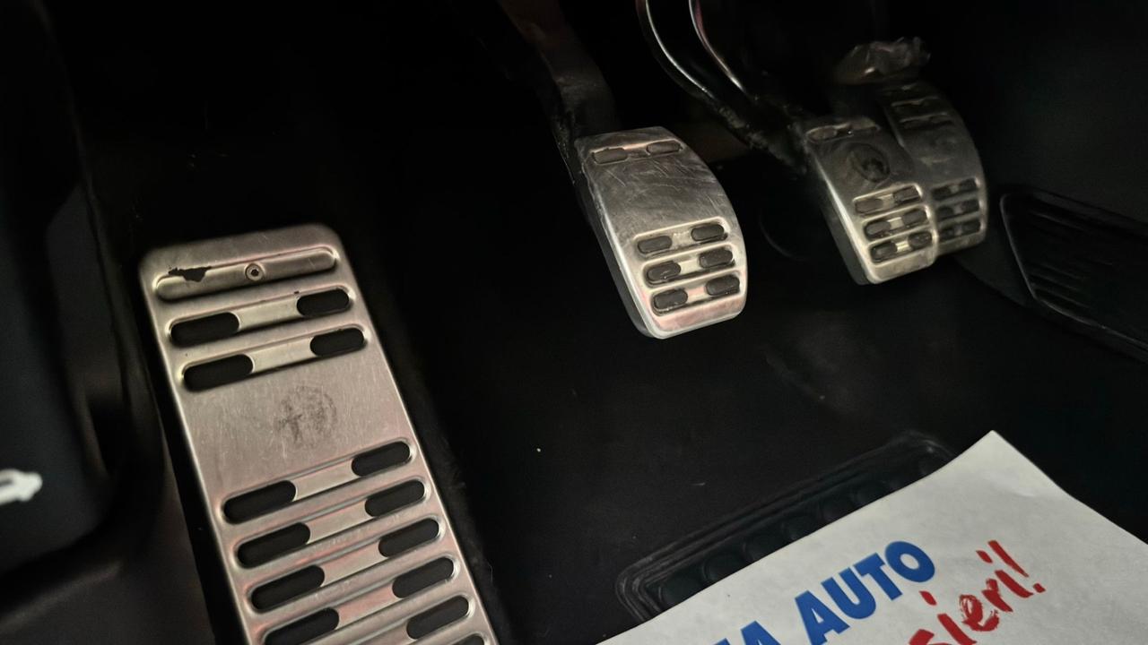 Alfa Romeo MiTo 1.4 T 155 CV Distinctive Sport Pack