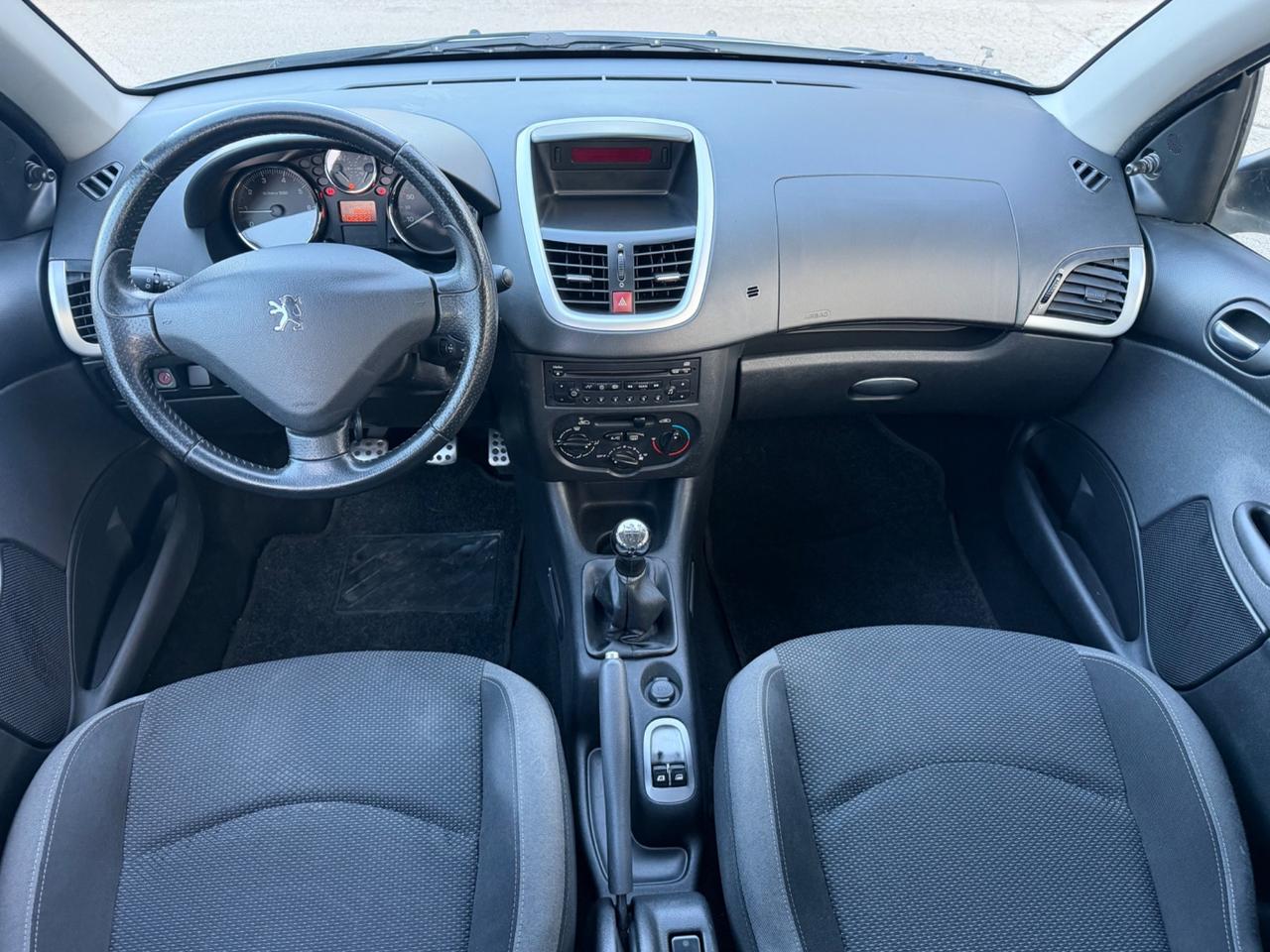 Peugeot 206 Plus 1.1 benzina 60 cv 2011