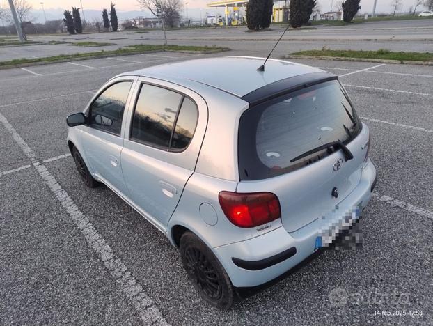 TOYOTA Yaris 1.4 tdi D-4D 5P diesel con GPL perf