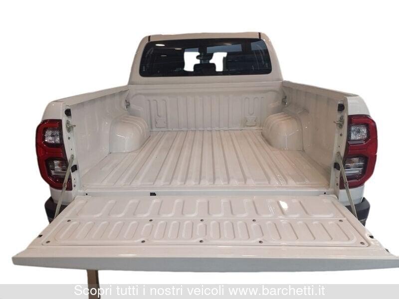 Toyota Hilux Hilux 2.8 D-4D A/T 4WD 48V 4 porte Double Cab Executive