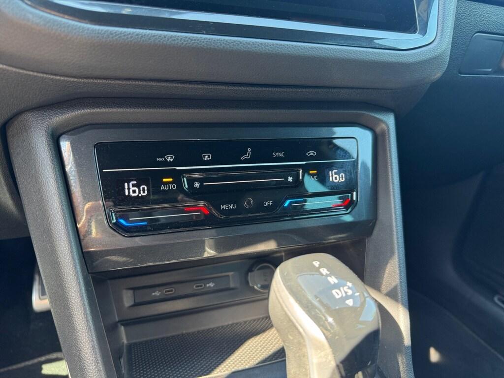 Volkswagen Tiguan 1.5 TSI 150CV DSG R-Line
