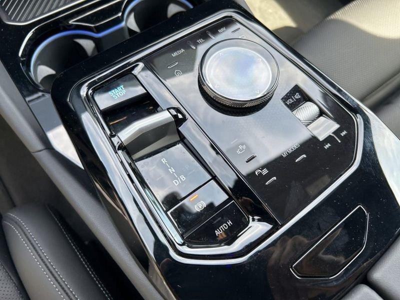 BMW Serie 5 i5 i5 Berlina M60 xDrive M Sport Pro
