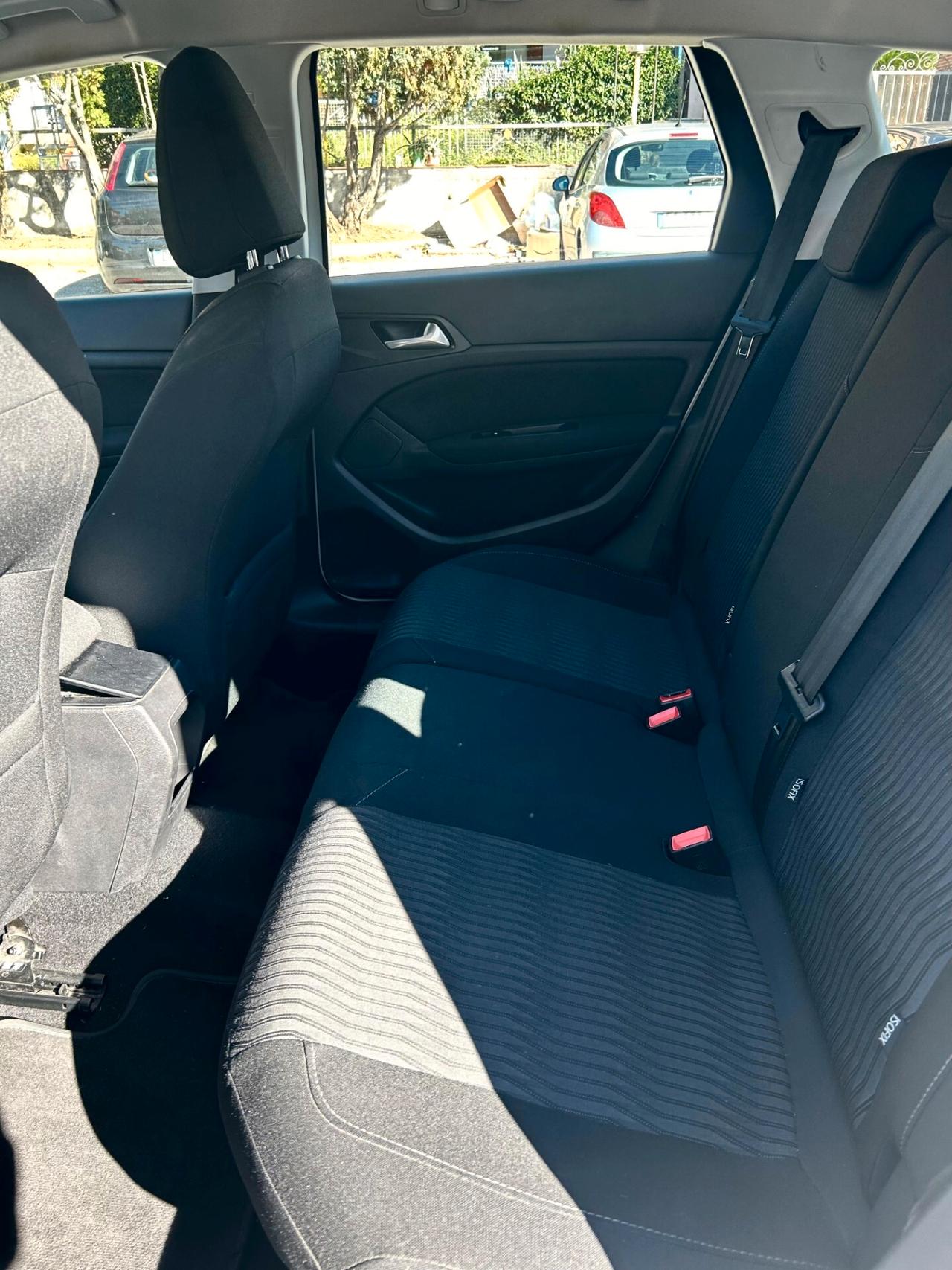 Peugeot 308 BlueHDi 150 S&S SW Allure