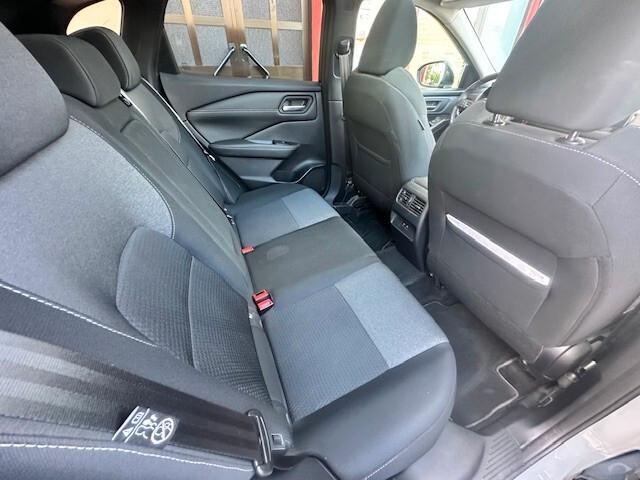 Nissan Qashqai N-Connecta 2023 28.000km