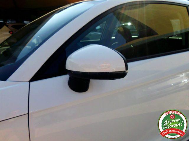 AUDI A1 1.6 TDI 105 CV Ambition