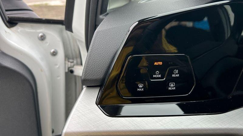 Volkswagen Golf 1.5 TGI 130cv Style DSG