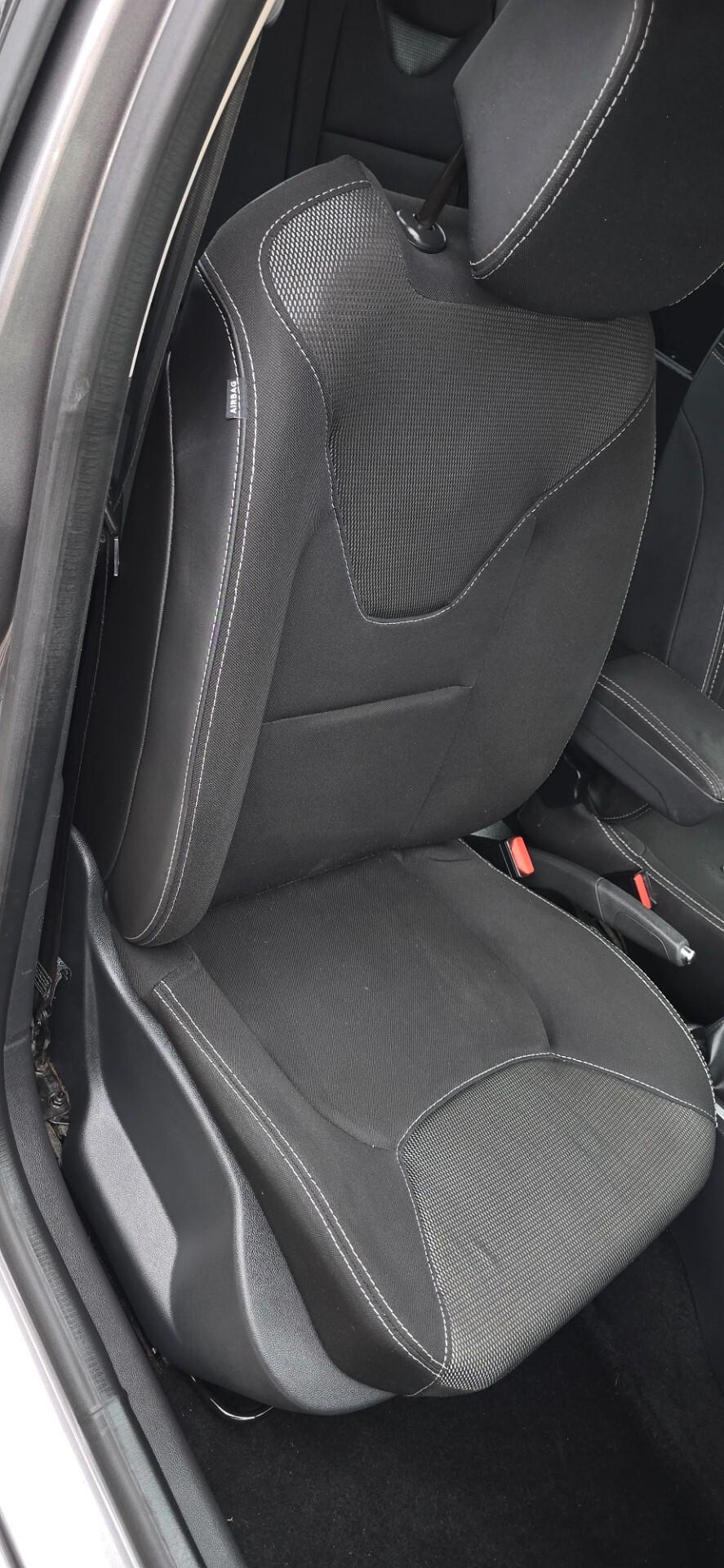 Renault Clio dCi 8V 90CV EDC Start&Stop 5 porte Energy Intens