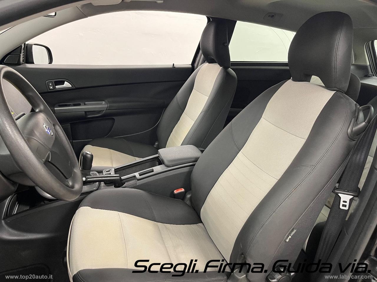 VOLVO C30 1.6 D DRIVe Start/Stop Kinetic