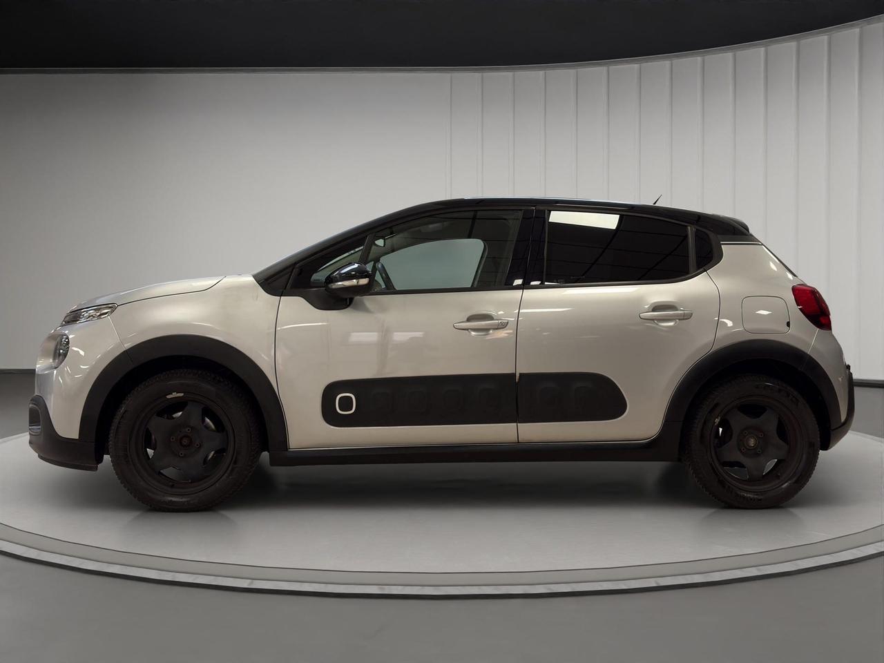 Citroen C3 1.2 puretech Shine 82cv