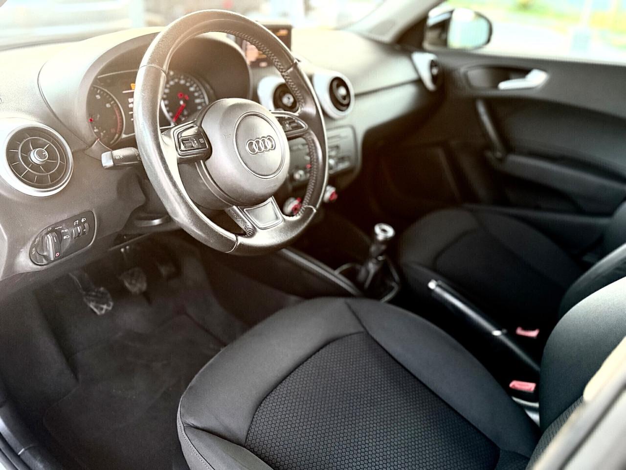 Audi A1 SPB 1.2 TFSI 86cv S-LINE