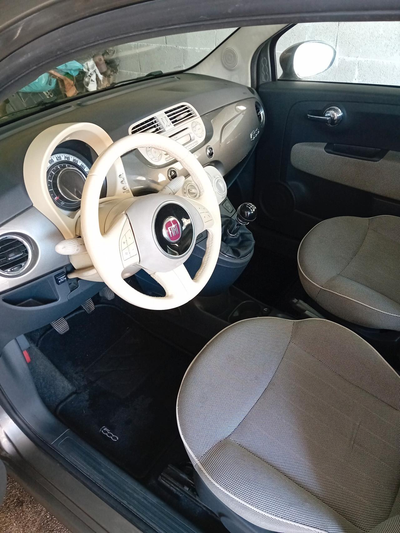 Fiat 500 1.2 Lounge