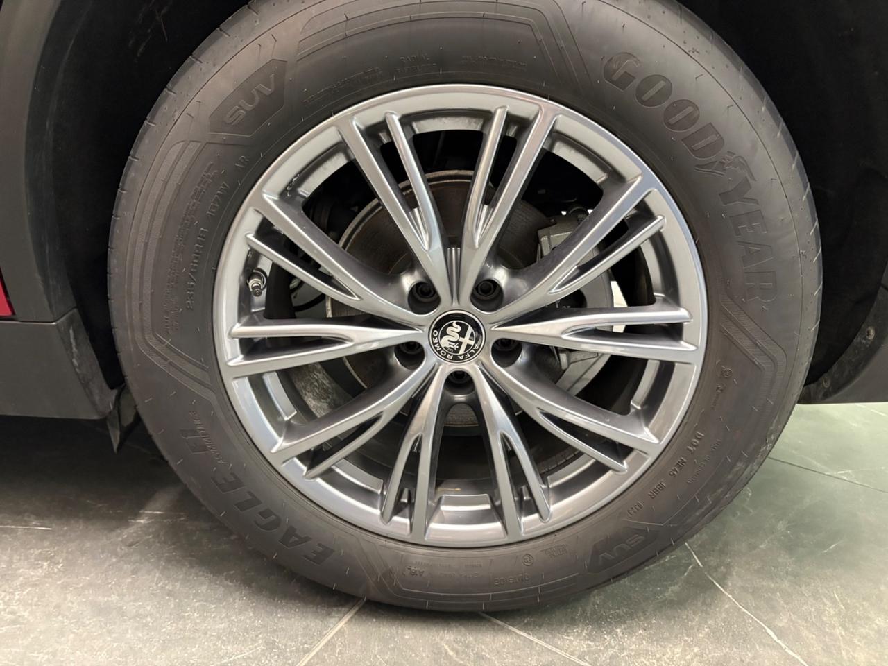 Alfa Romeo Stelvio 2.2*SUPER*160CV*AT8*