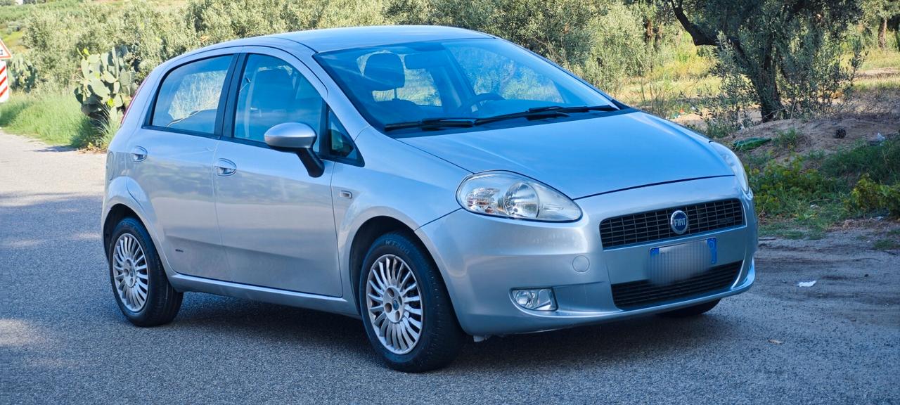 Fiat Grande Punto Grande Punto 1.3 MJT 75 CV 5 porte Active