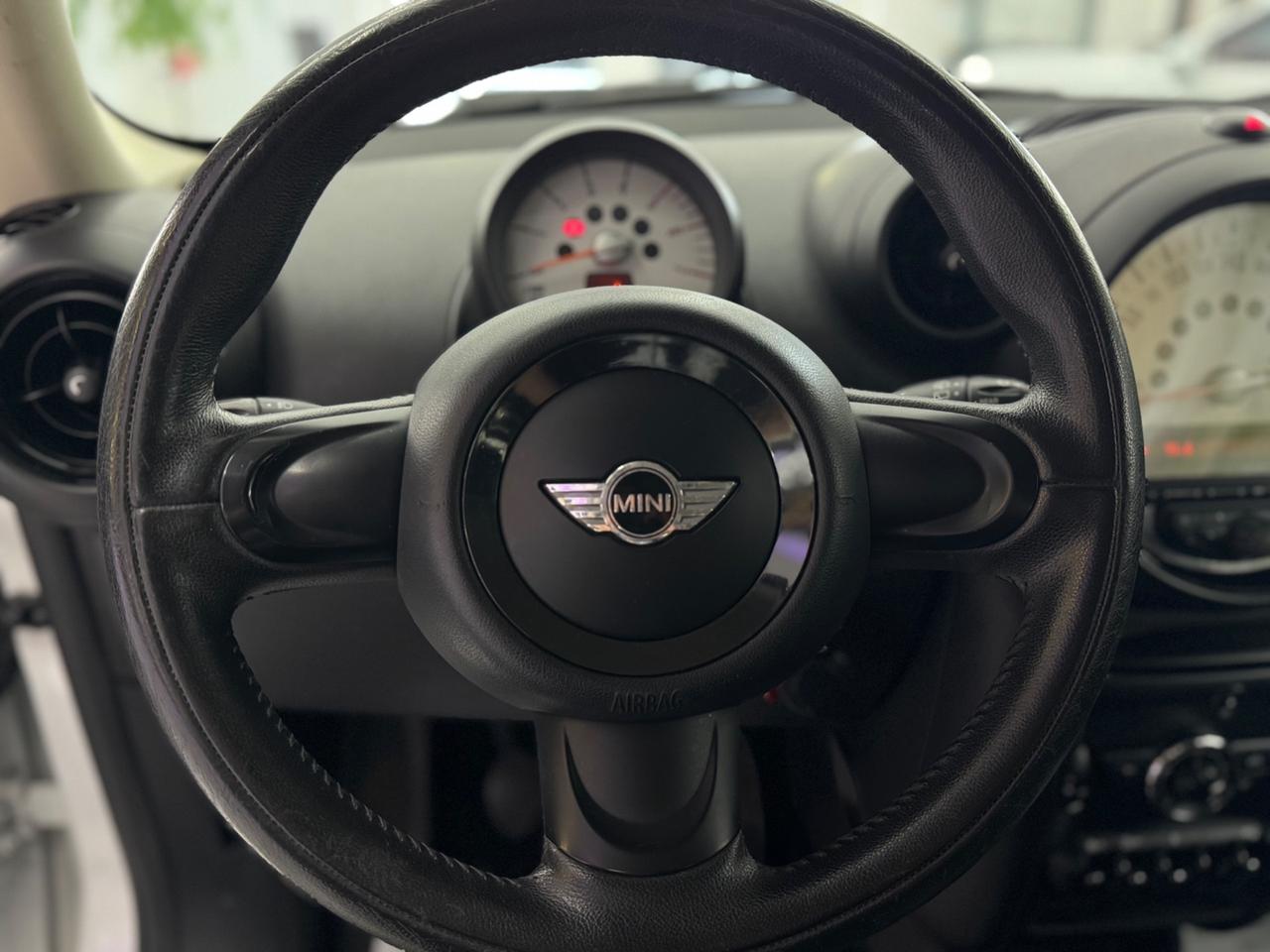 Mini Cooper Countryman 1.6 One D Full Optional