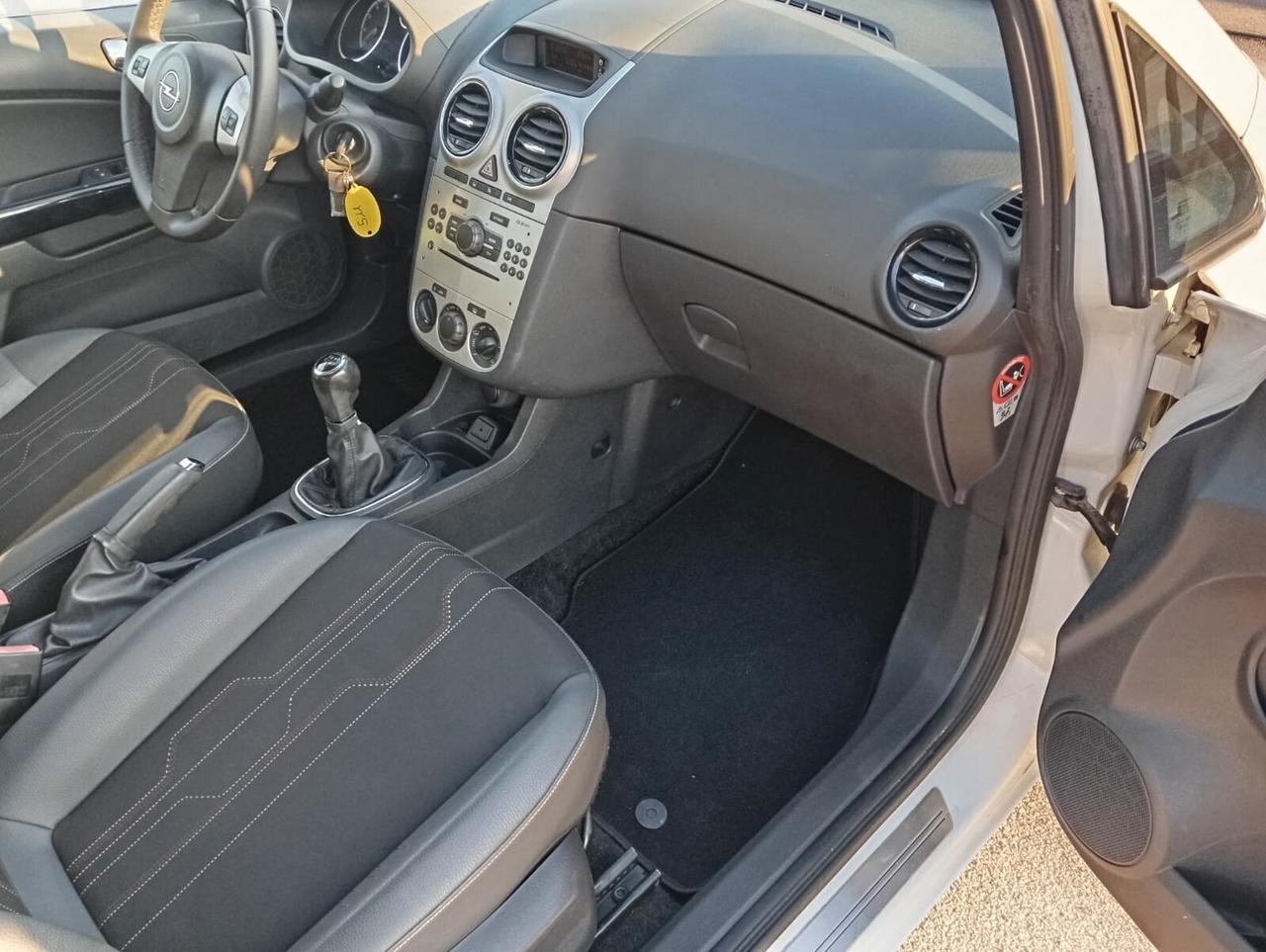 Corsa 1.2 GPL KM CERTIFICATI