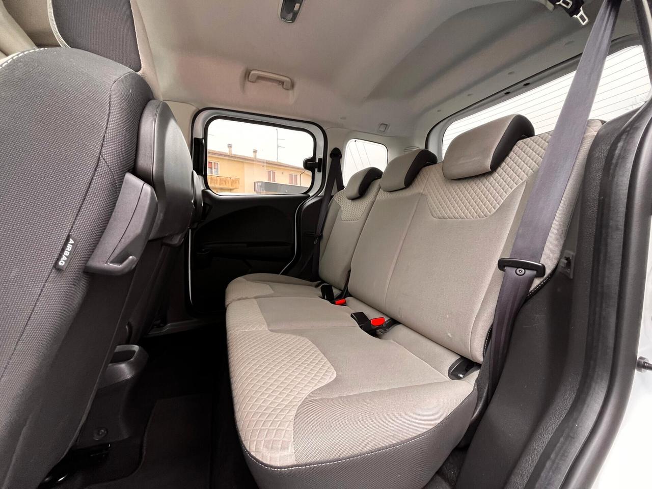 Ford Tourneo Courier