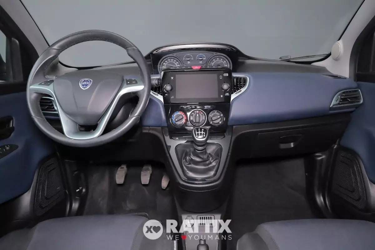 Lancia Ypsilon 1.0 Firefly Hybrid 70CV Platino