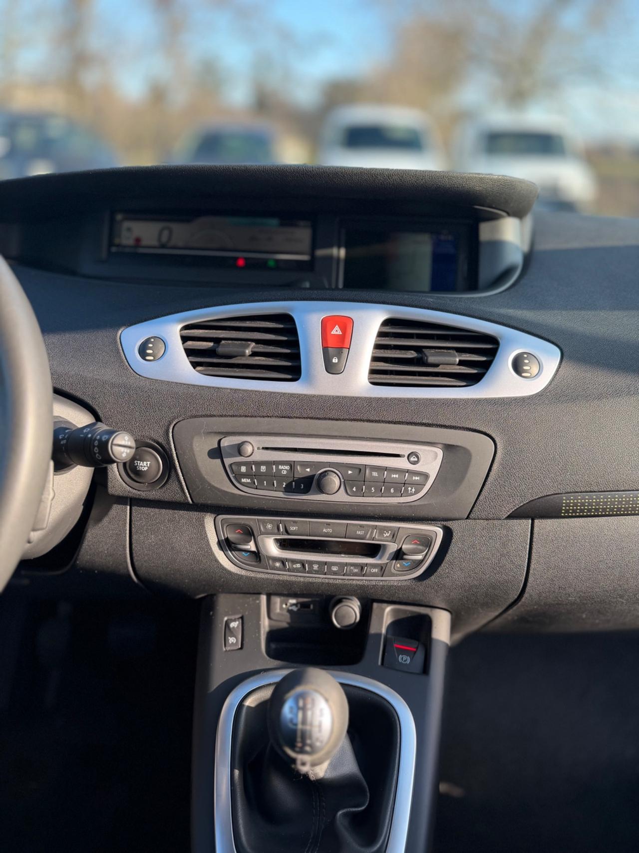 Renault Scenic X-mod (110.000KM)