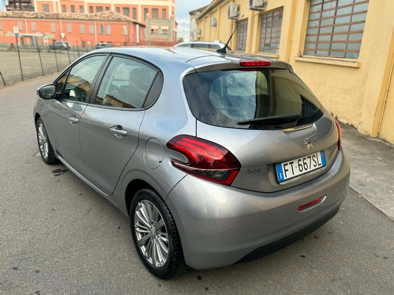 Peugeot 208 PureTech 2019 1.2 Benz 5 porte Allure Euro6e