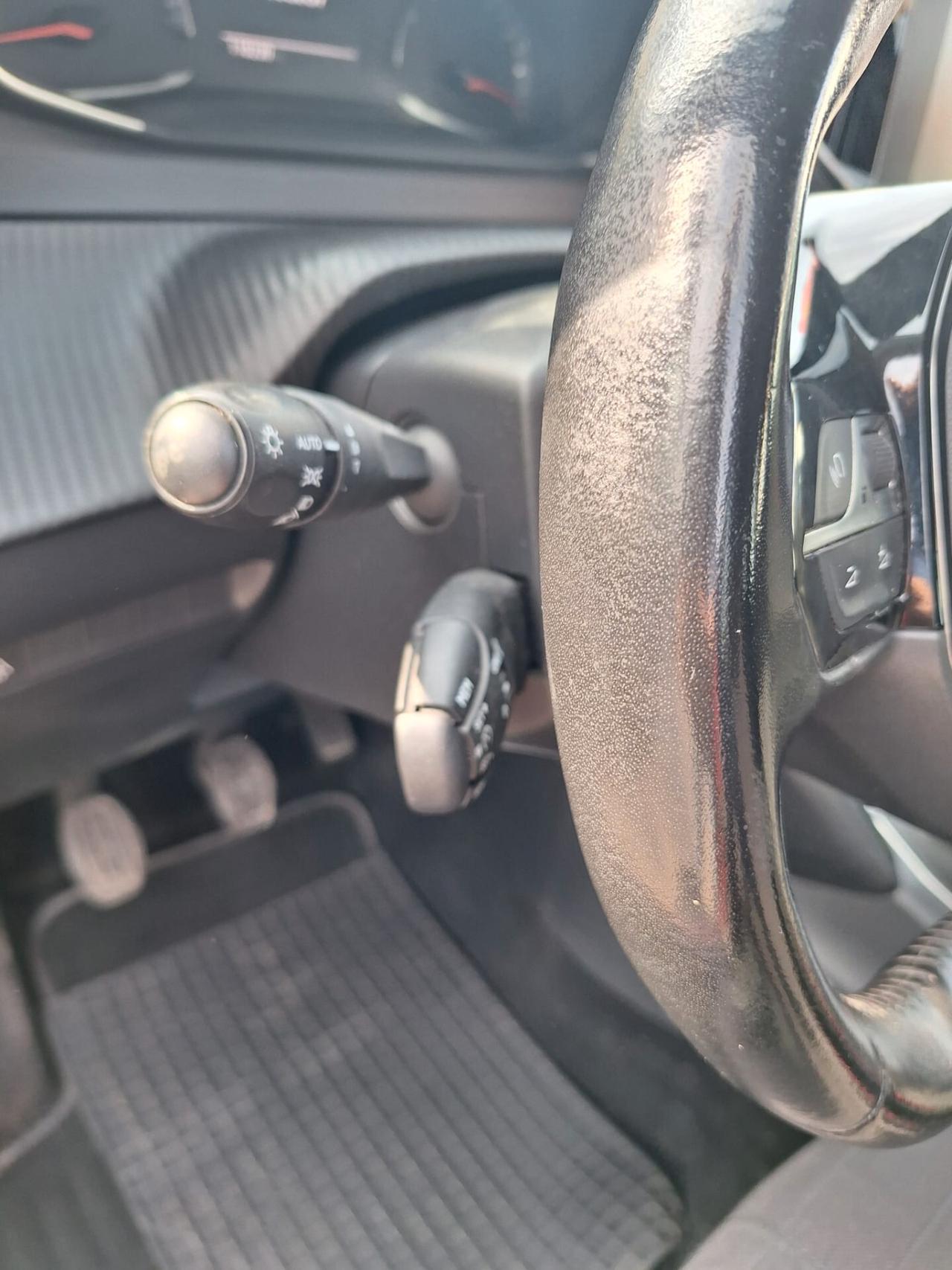 Peugeot 208 PureTech 75 Stop&Start 5 porte Allure