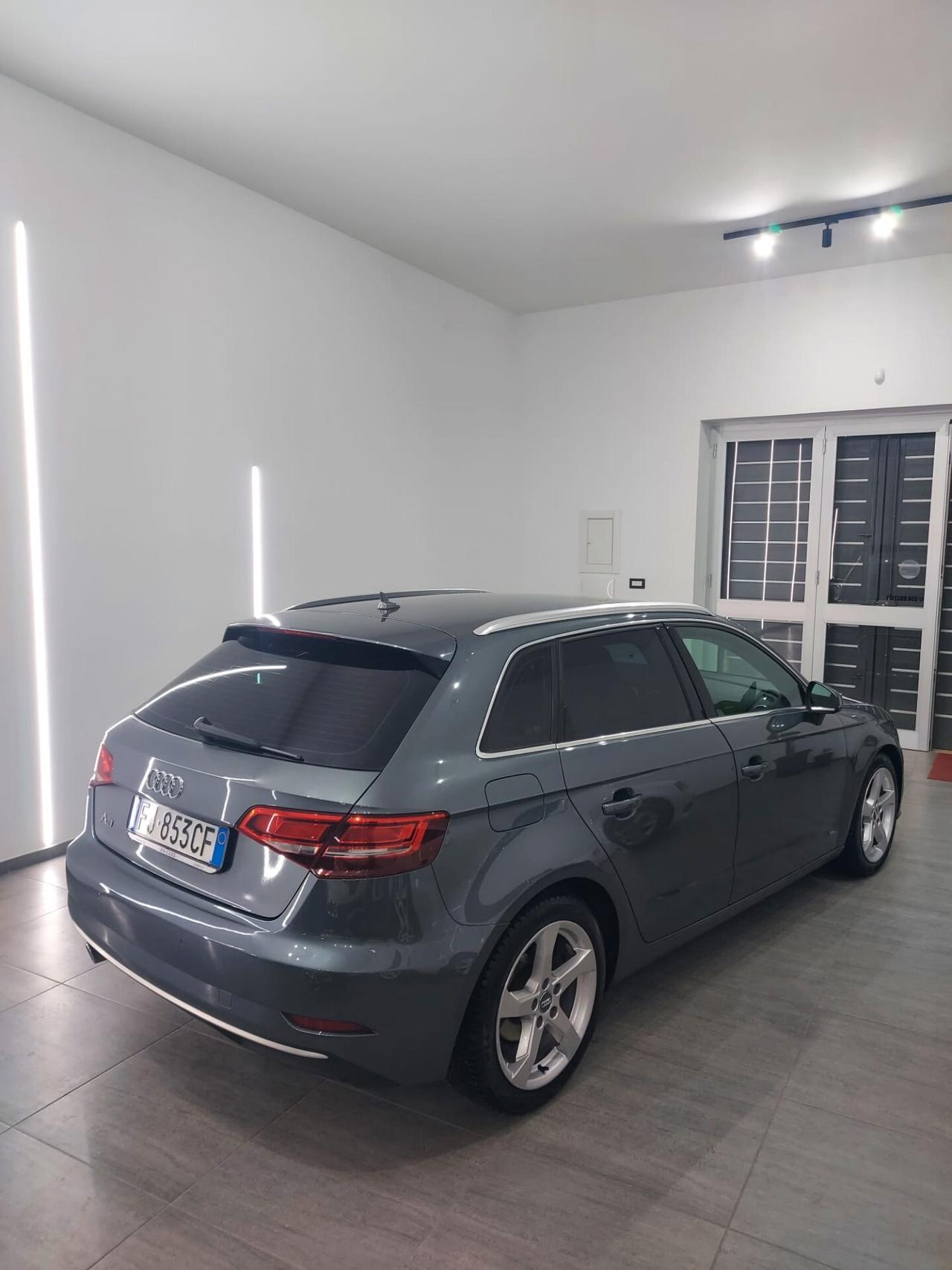 Audi A3 SPB 1.6 TDI 116CV SPORT 2017