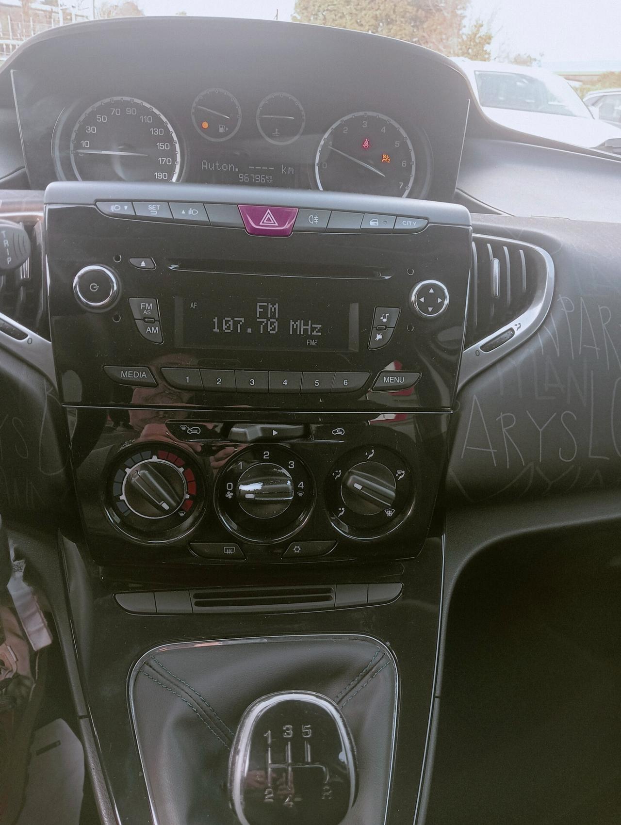 Lancia Ypsilon 1.2 SOLO 95000KM *PREZZO REALE*