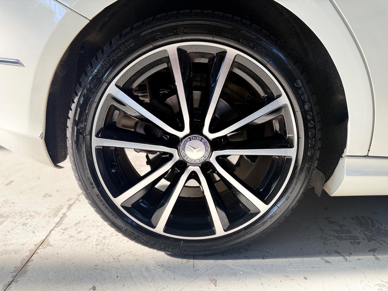 Mercedes-benz B 200 180 CDI Automatic Premium NEOPATENTATI