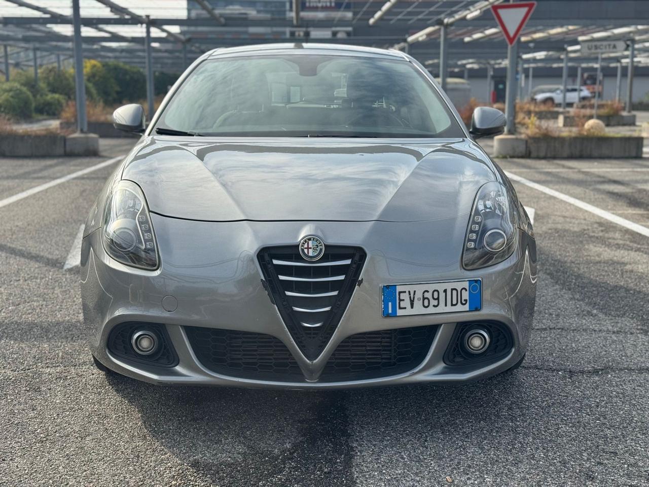 Alfa Romeo Giulietta 1.6 JTDm-2 105 CV Exclusive